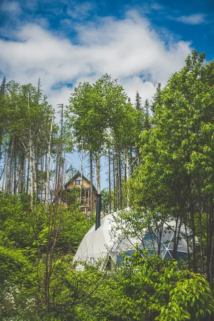 Les hébergements de l'Éternel