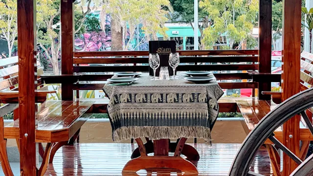 Siam Samrarn Thai Restaurant Brisbane