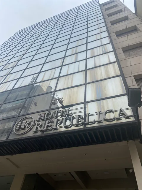Hotel República