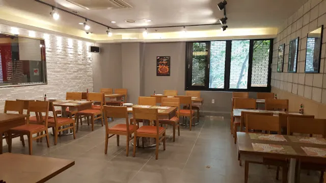 Mr. Pizza Jeju Branch