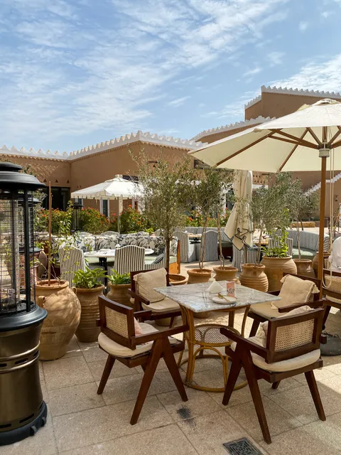 Brunch & Cake Al Bujairi