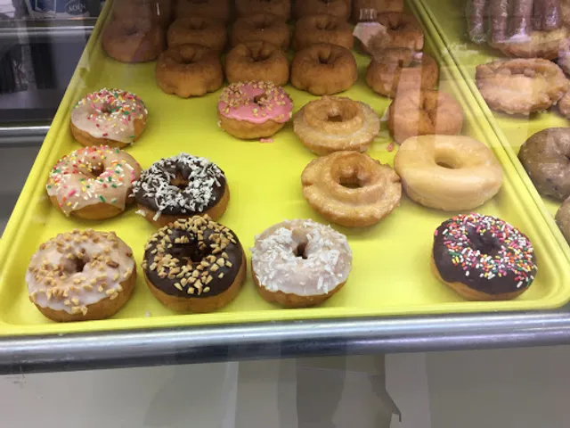 Top Donuts