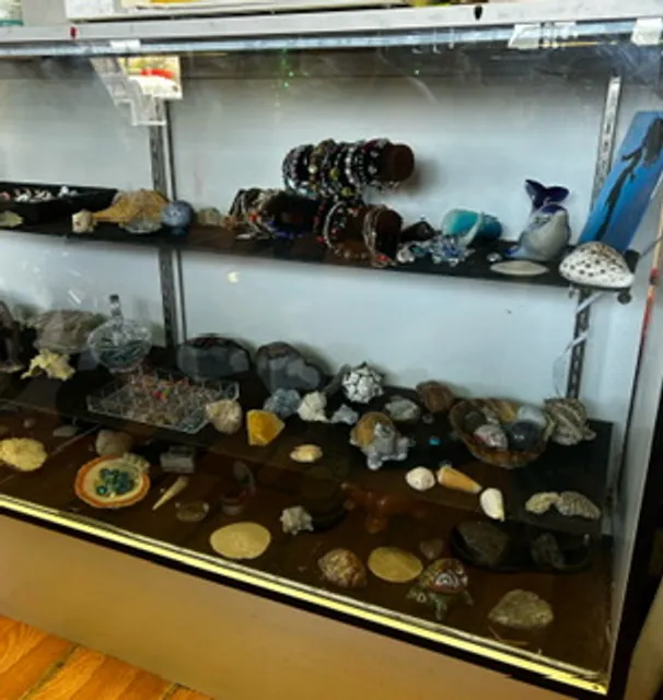 Vibrant Myrmade Jewels