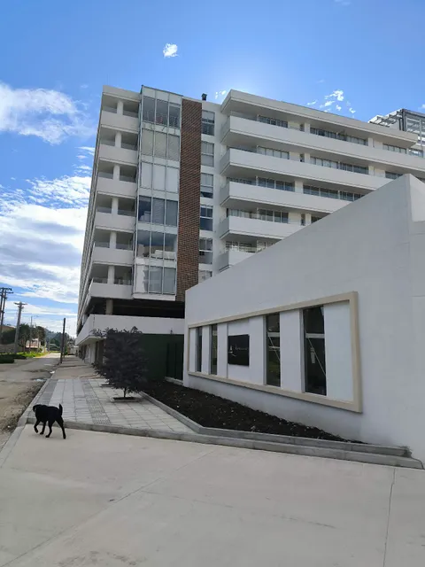 Edificio Rustico 7-09