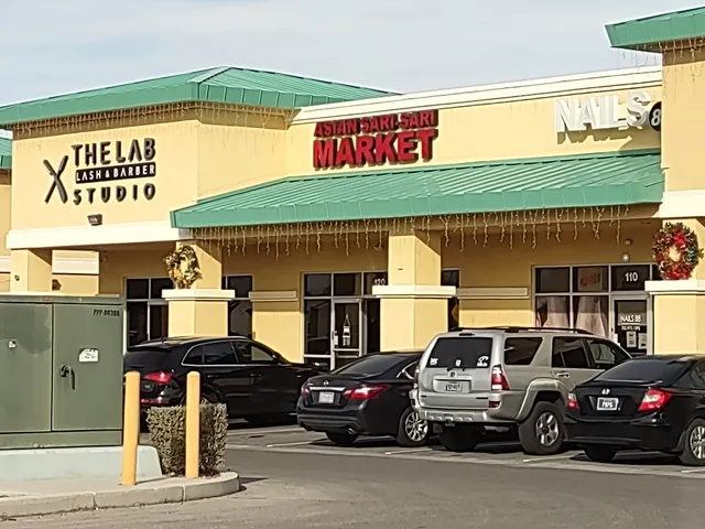 Asian Sari-Sari Market