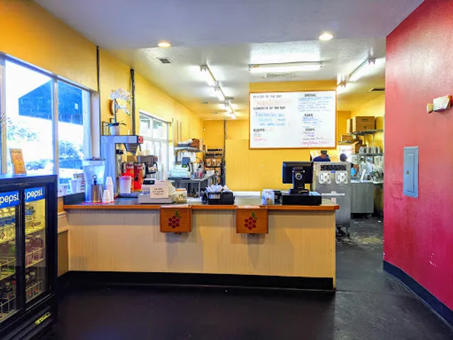 Sweetberries Frozen Custard & Eatery