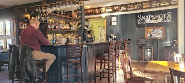 Snapshots Coffee & Kitchen