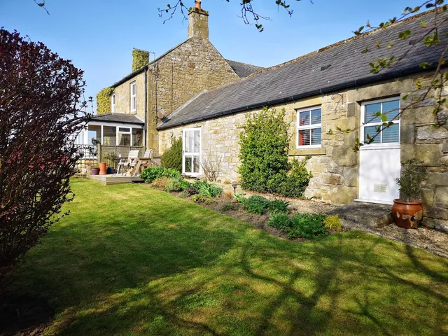 Petty Knowes Cottage