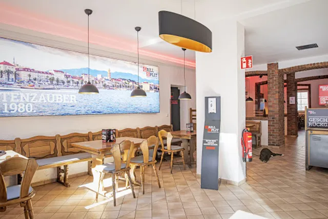 Grill Split Imbiss & Kegelbahn