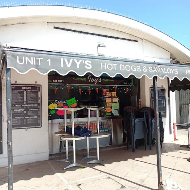 Ivy’s Traditional British Café