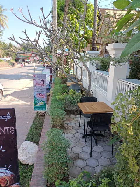 Visoun Cafe Luang Prabang ວິຊຸນ ກາເຟ ຫລວງພະບາງ