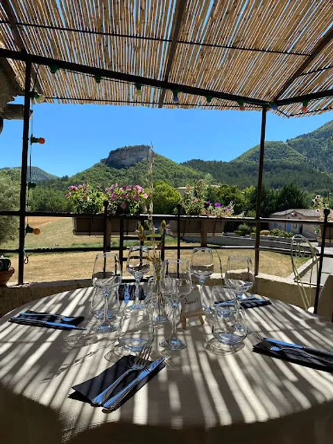 Auberge à Savoillan