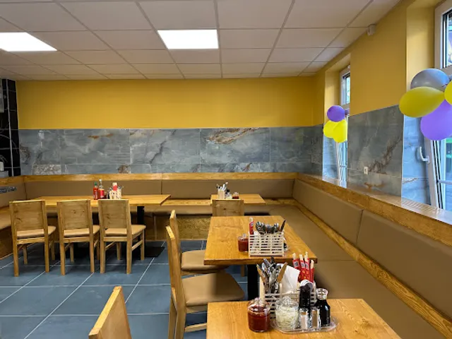 Anh Mai - asian food and sushi bar