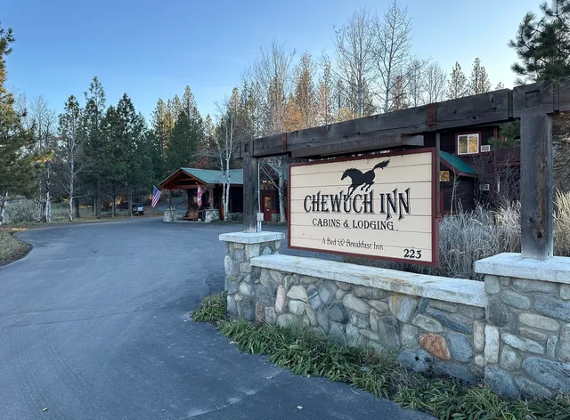 Chewuch Inn & Cabins
