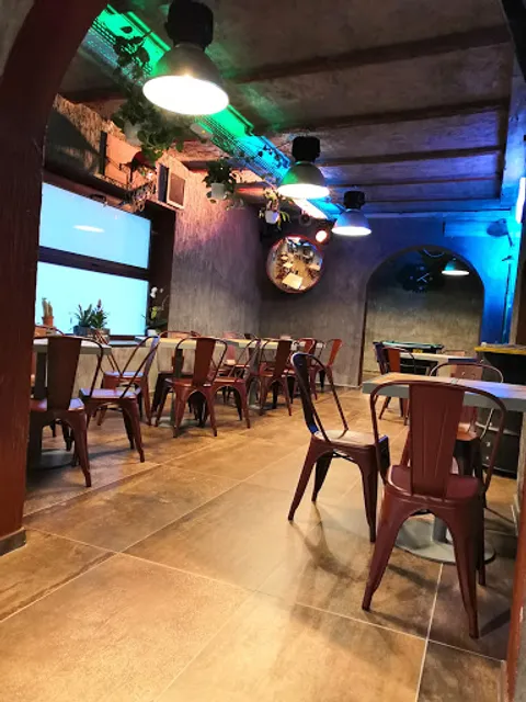 Fuorimano Cocktail Club