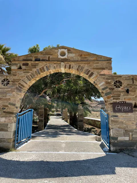 Θἔρως (Theros) houses - Agios Fokas,Tinos