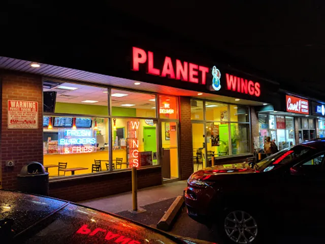 Planet Wings we deliver