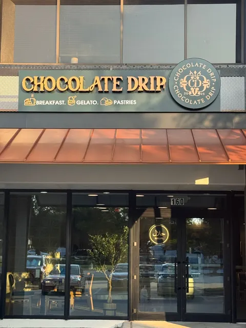 Chocolate Drip Cafe