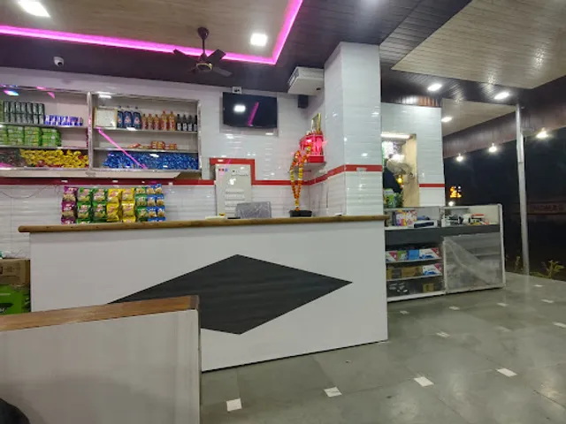 Aakash Hotel Veg &Non Veg