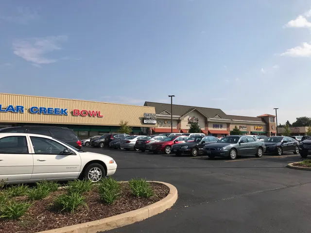 Barrington Square Mall