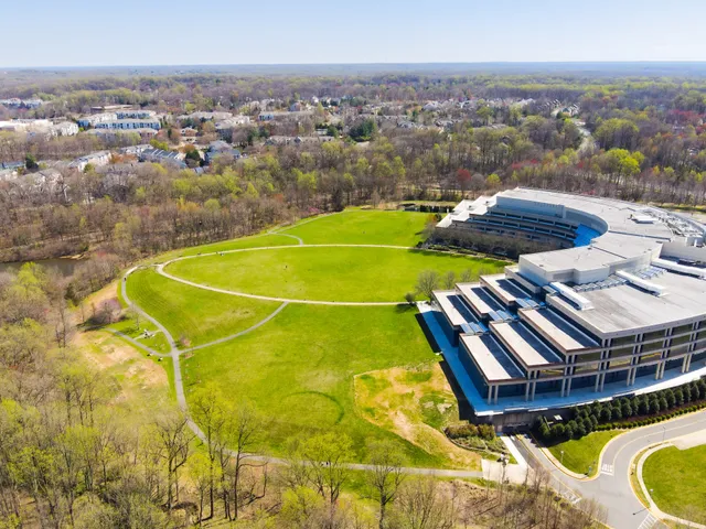 Fairfax County Government Center Park and Ride - Parking Lot G