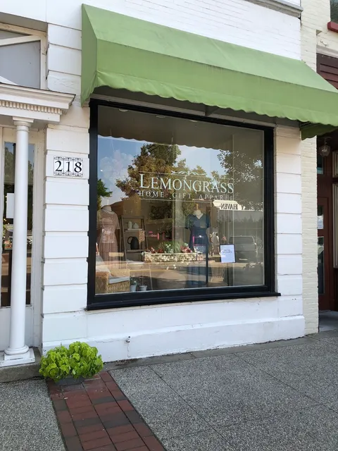 Lemongrass Life + Style