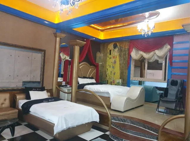 Muan New Drive In Hotel