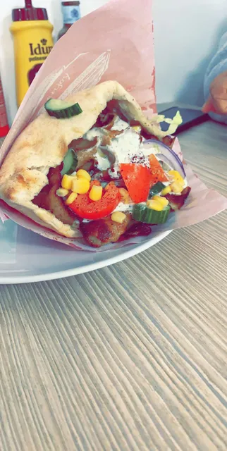 RAS Cafe & Restaurant