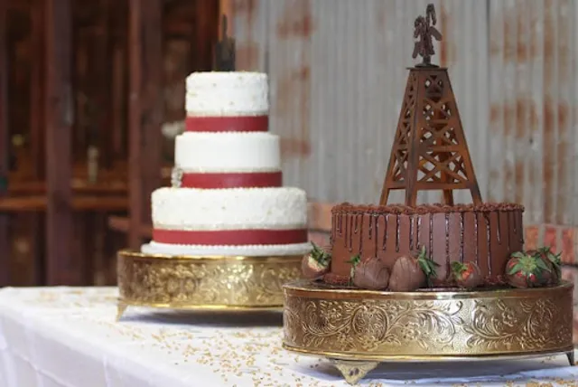 Simply Elegant By Raymond