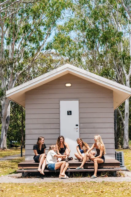 Kangarooms Noosa Everglades