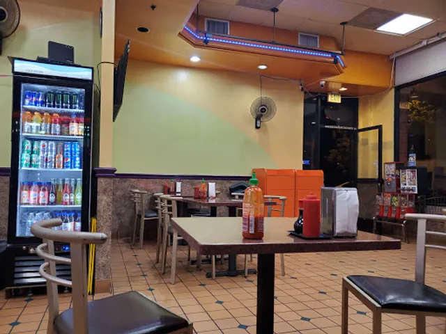 Wong's Wok Chinese Kitchen