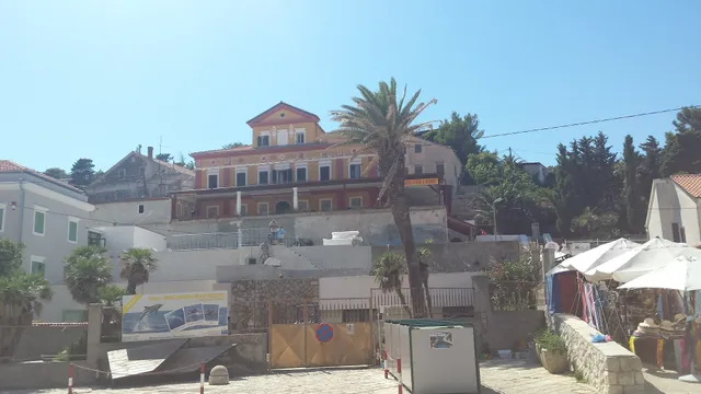 HI Hostel Veli Losinj