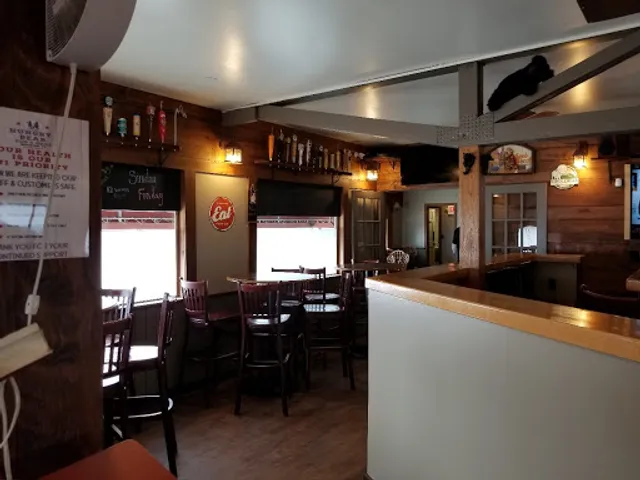 Hungry Bear Pub & Grill