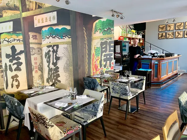 Takayama. Sushi bar & restaurant