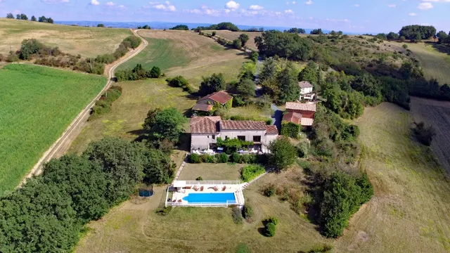 La Bastide Three Luxury Gites with heated pool in the Tarn