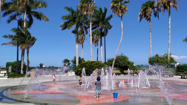 Royal Palm Pointe Park