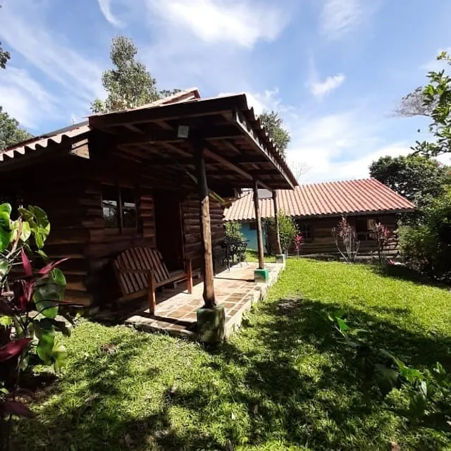 Hotel y Restaurante Perquín Lenca