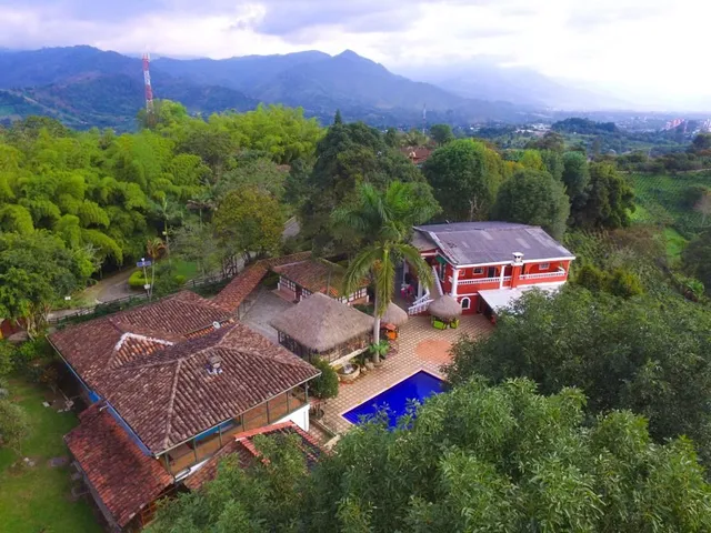 El Eden Country Hotel and Residential Club