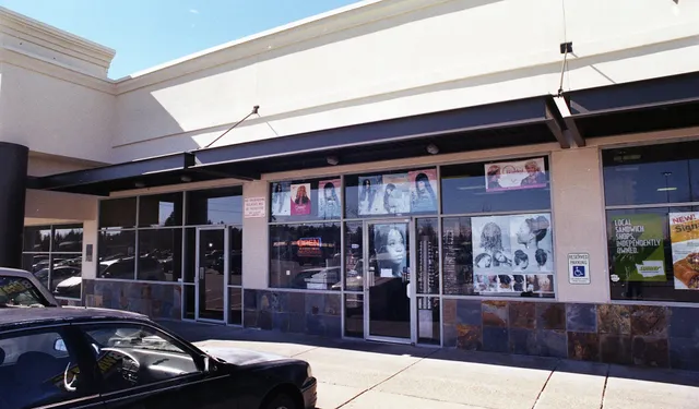 Everett Elegant beauty supply