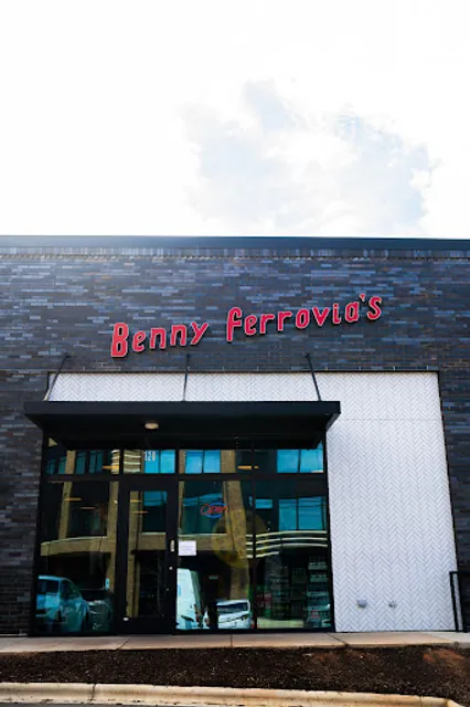 Benny Ferrovia’s Pizza
