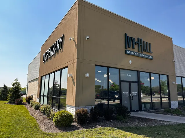 Ivy Hall Dispensary - Waukegan