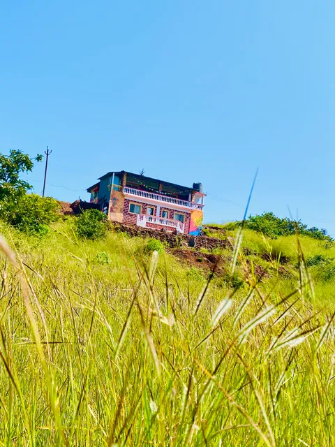 The Flag Villa And Restaurant