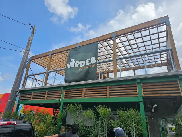 Los Verdes Hallandale Beach