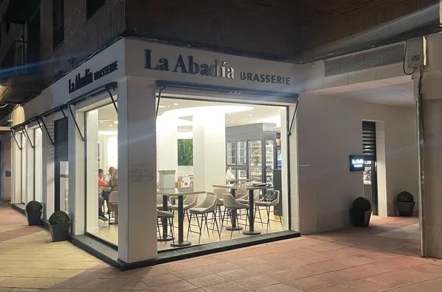La Abadía Brasserie