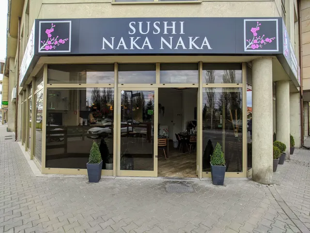 Sushi Naka Naka
