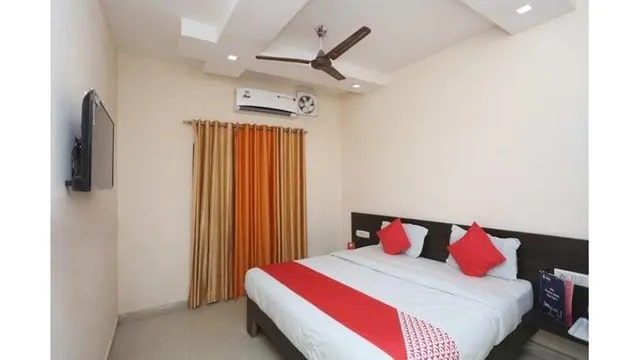 OYO 3201 Hotel Jhankar