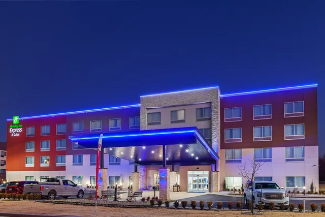 Holiday Inn Express & Suites Tulsa Northeast - Owasso by IHG
