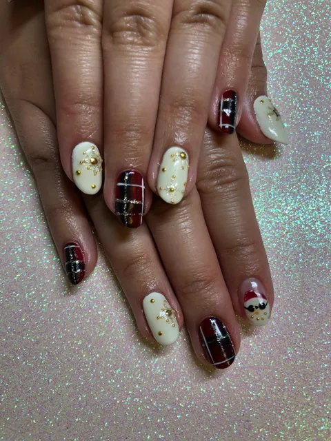 Pizza Perfect Nails