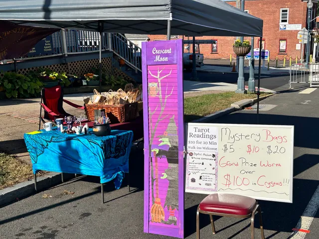 Crescent Moon Shoppe