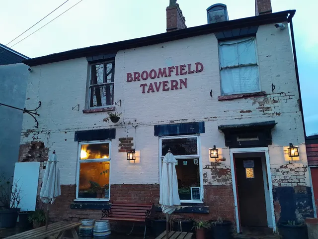Broomfield Tavern